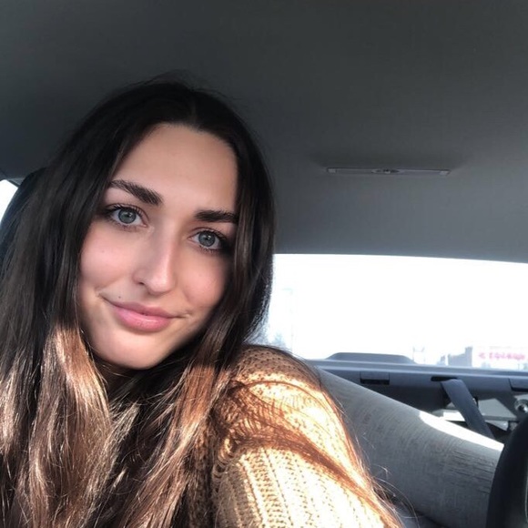 Meet your Posher, Kalika - Picture 1 of 1